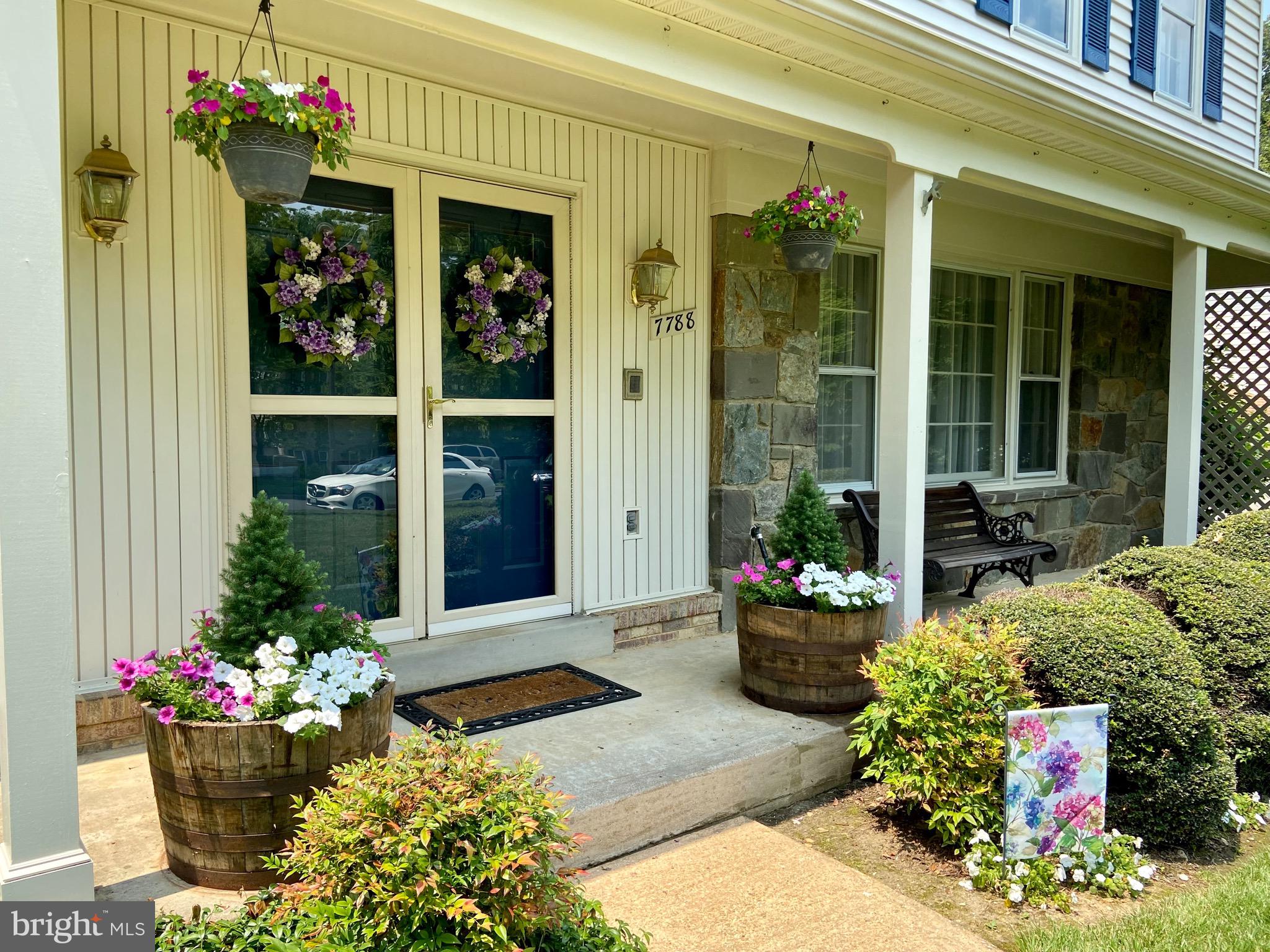 7788 Turlock Road Springfield, VA 22153 - Photo 13 of 65 Lovely stone façade