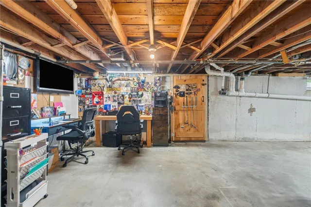 $560,000 | 11 Gladding Street, Bristol, RI 02809