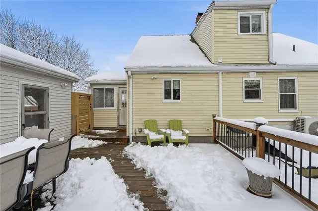 $560,000 | 11 Gladding Street, Bristol, RI 02809