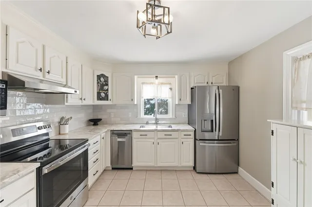 $560,000 | 11 Gladding Street, Bristol, RI 02809