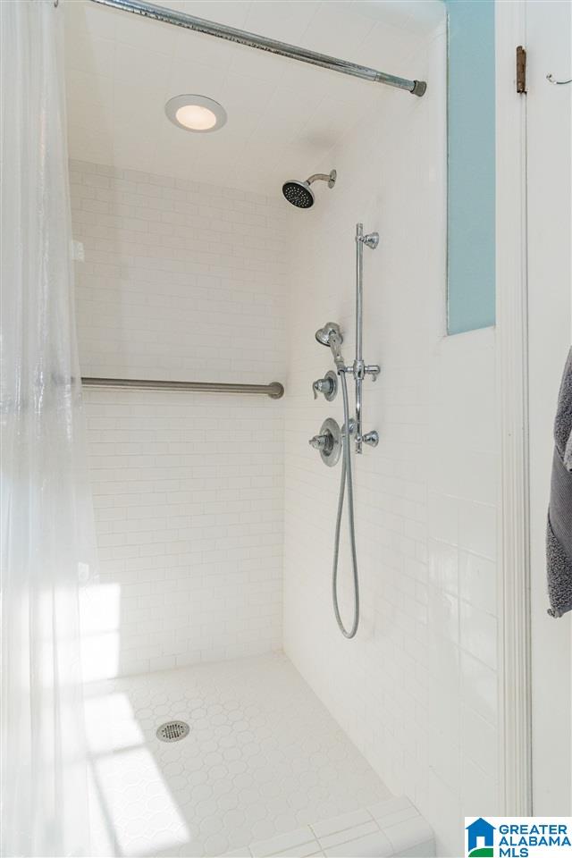 3725 Crestbrook Road Birmingham, AL 35223 - Photo 20 of 35