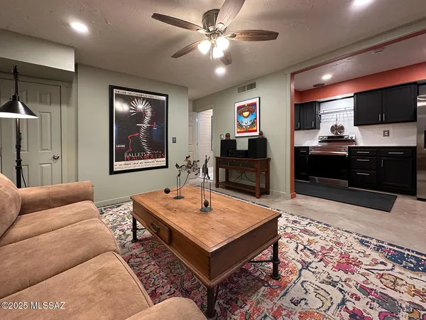 $99,999 | 1735 South Jones Boulevard, Unit J14, Tucson, AZ 85713