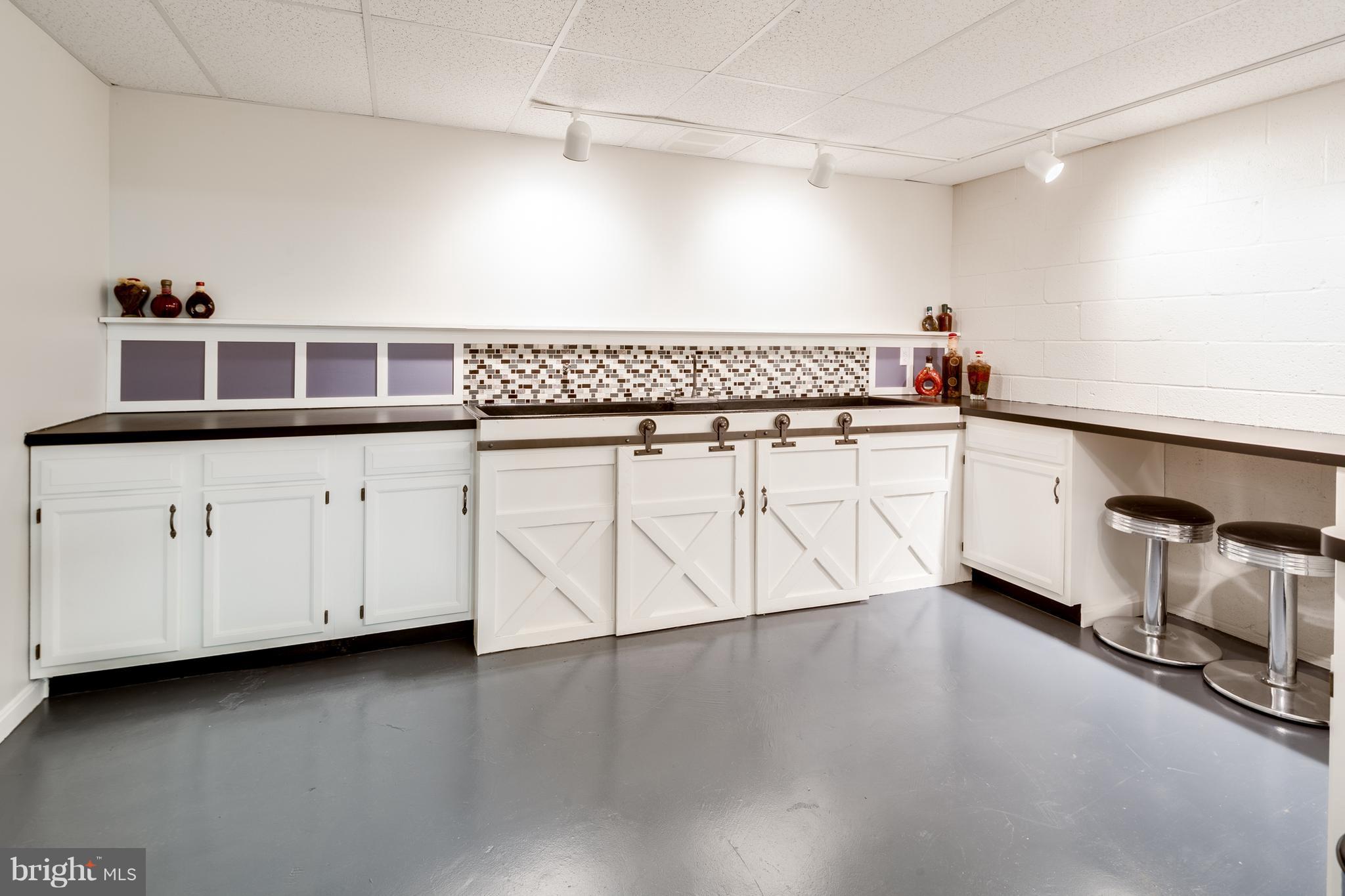16400 Ed Warfield Road Woodbine, MD 21797 - Photo 25 of 30 Basement kitchenette