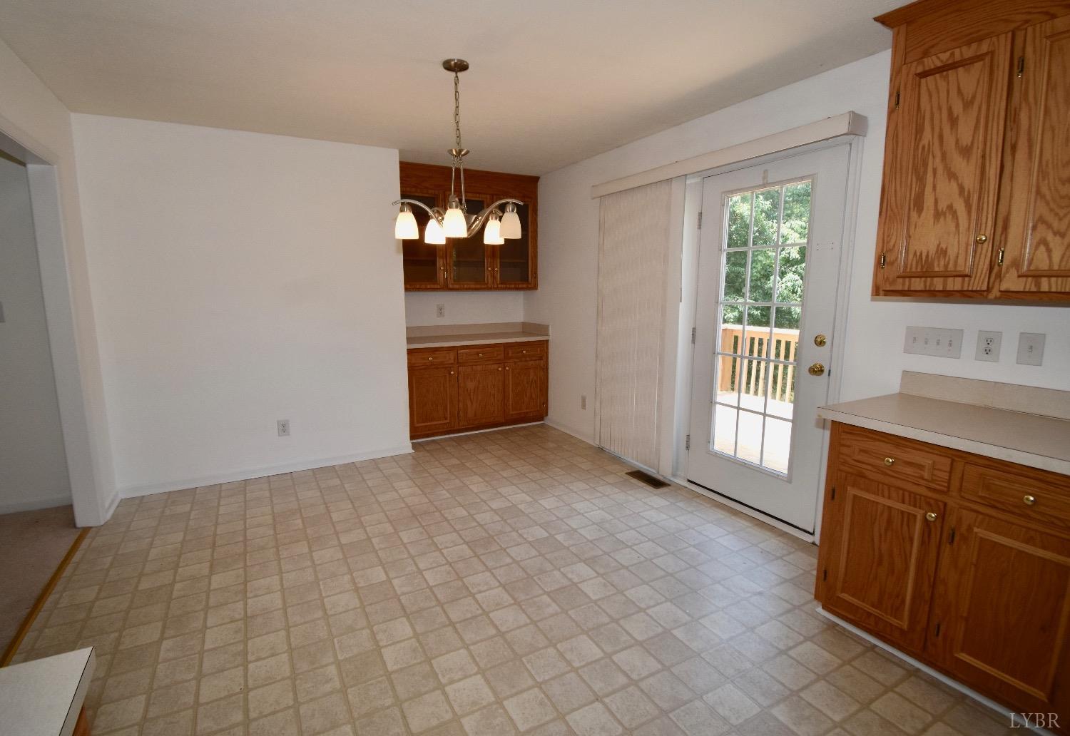 5435 Gladys Road Altavista, VA 24517 - Photo 12 of 31 Gallery Image 12