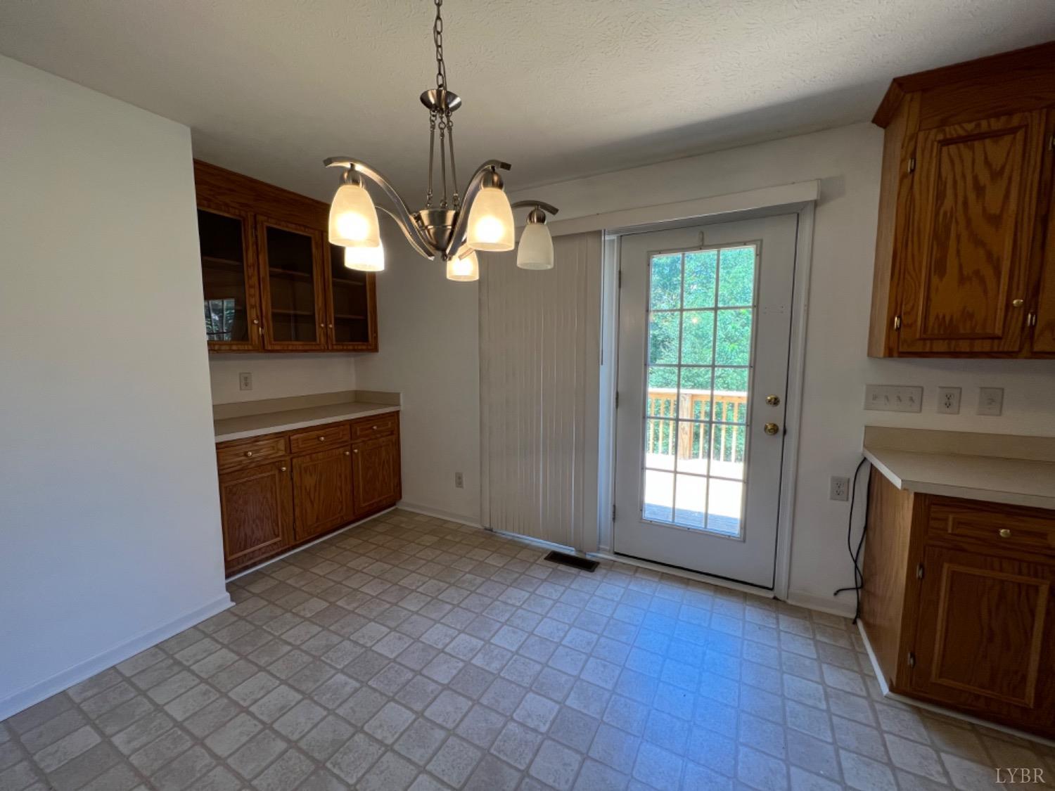 5435 Gladys Road Altavista, VA 24517 - Photo 16 of 31 Gallery Image 16