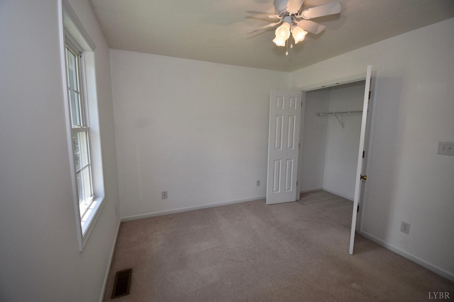 5435 Gladys Road Altavista, VA 24517 - Photo 22 of 31 Gallery Image 22