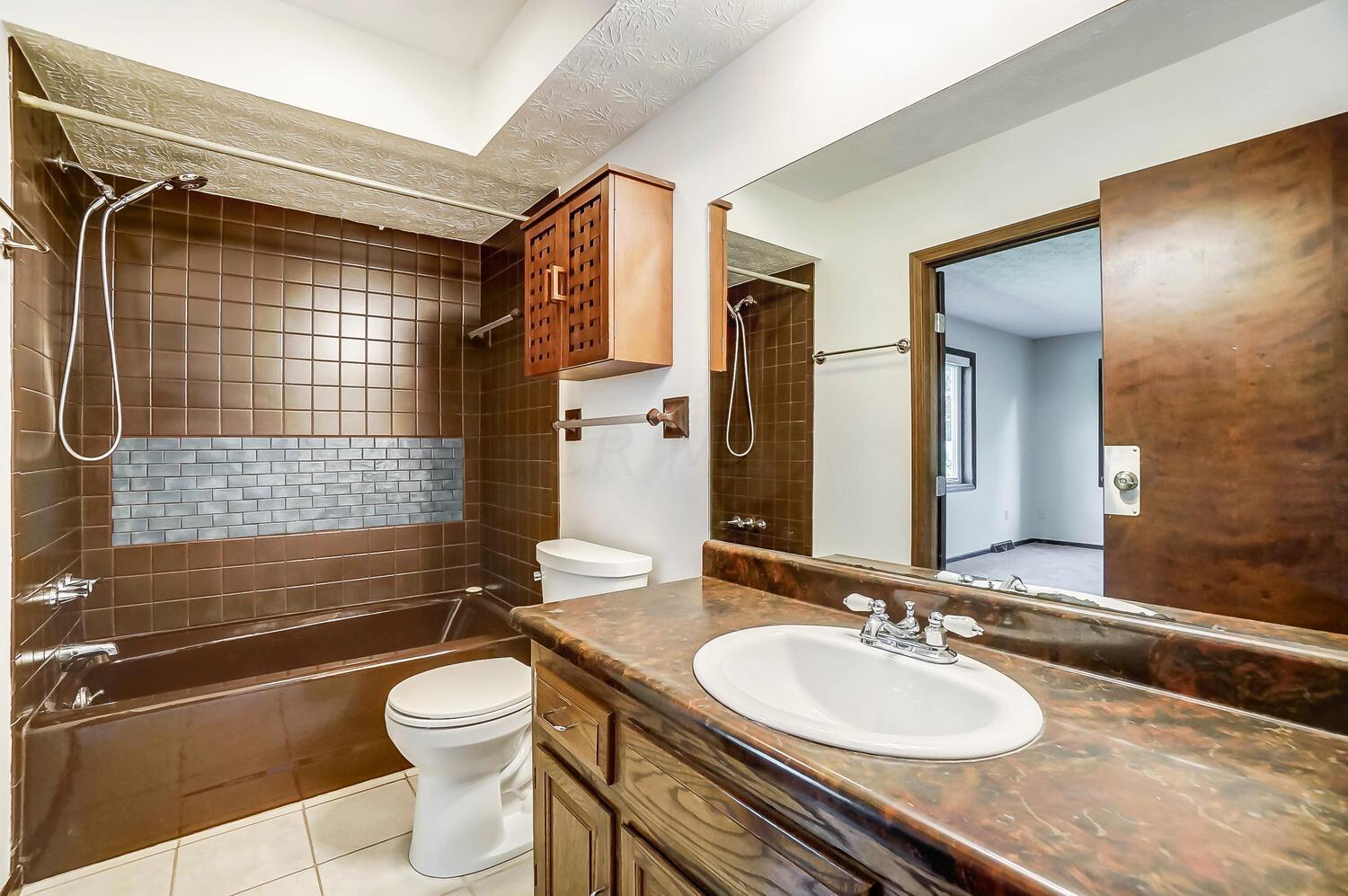 3948 Summit View Road Dublin, OH 43016 - Photo 45 of 61 Gallery Image 45