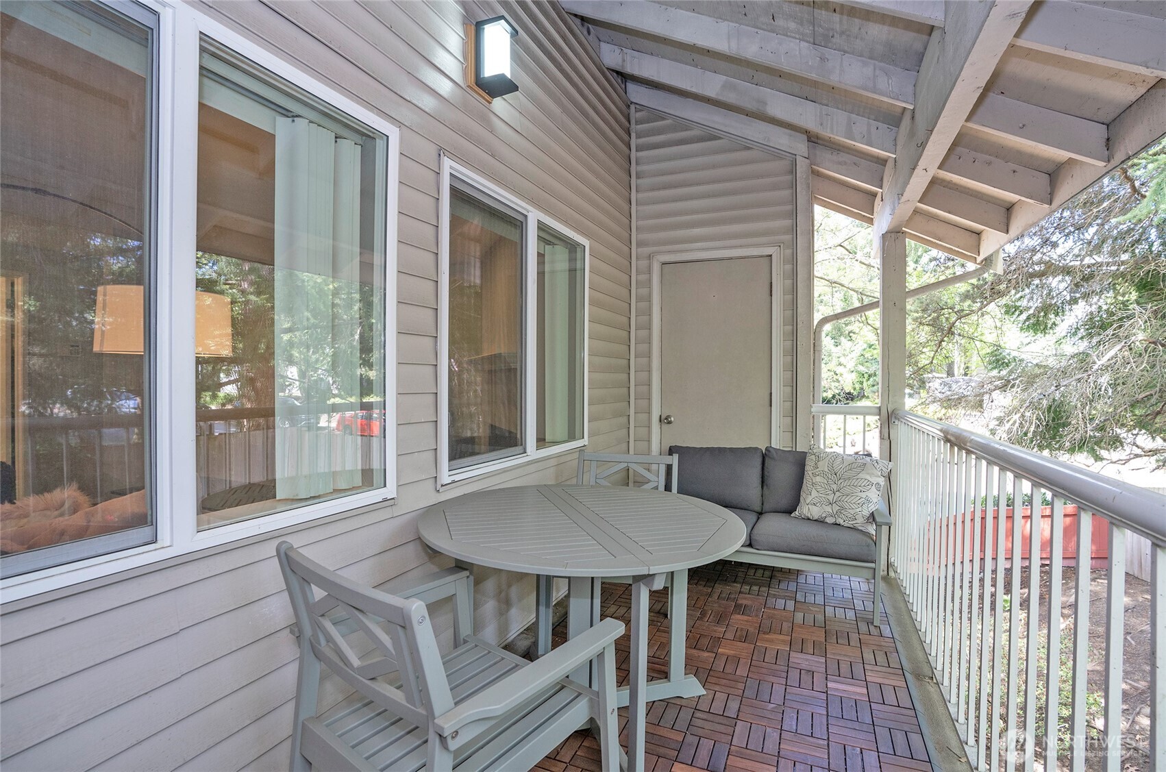 4231 Northeast 5th Street, Unit E201 Renton, WA 98059 - Photo 25 of 29