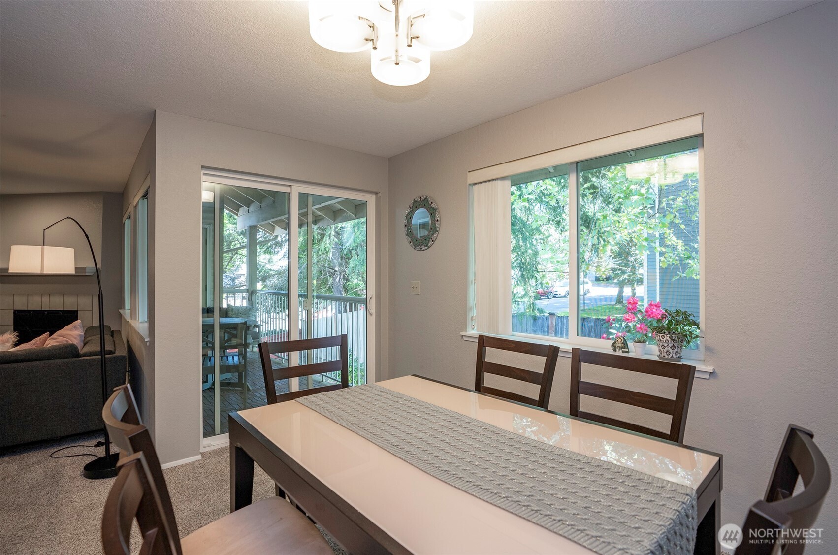 4231 Northeast 5th Street, Unit E201 Renton, WA 98059 - Photo 10 of 29