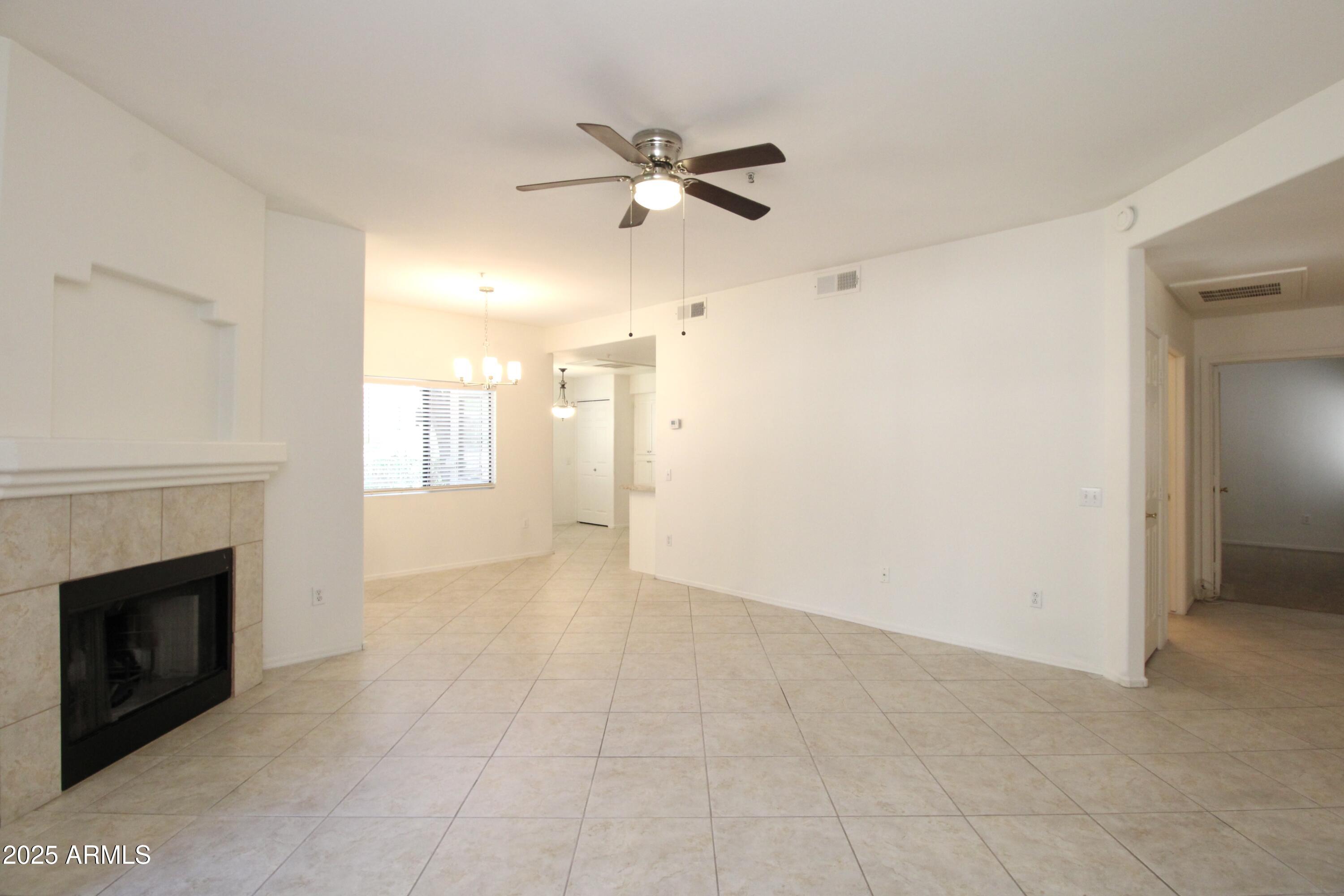 15050 North Thompson Peak Parkway, Unit 1012 Scottsdale, AZ 85260 - Photo 14 of 49 a view of an empty room