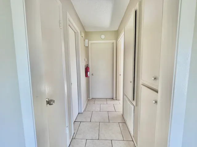 $700 | 3021 Sycamore Avenue, Unit 10, Bay City, TX 77414