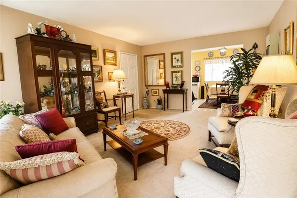 $520,000 | 660 South Glassell Street, Unit 100, Orange, CA 92866