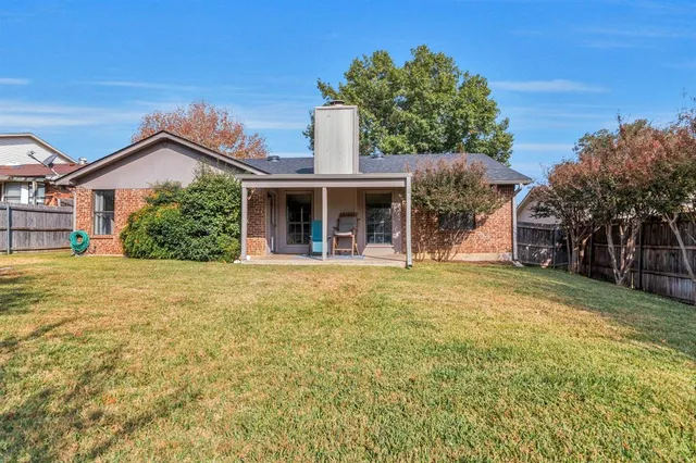 $357,000 | 6516 North Park Drive, Watauga, TX 76148