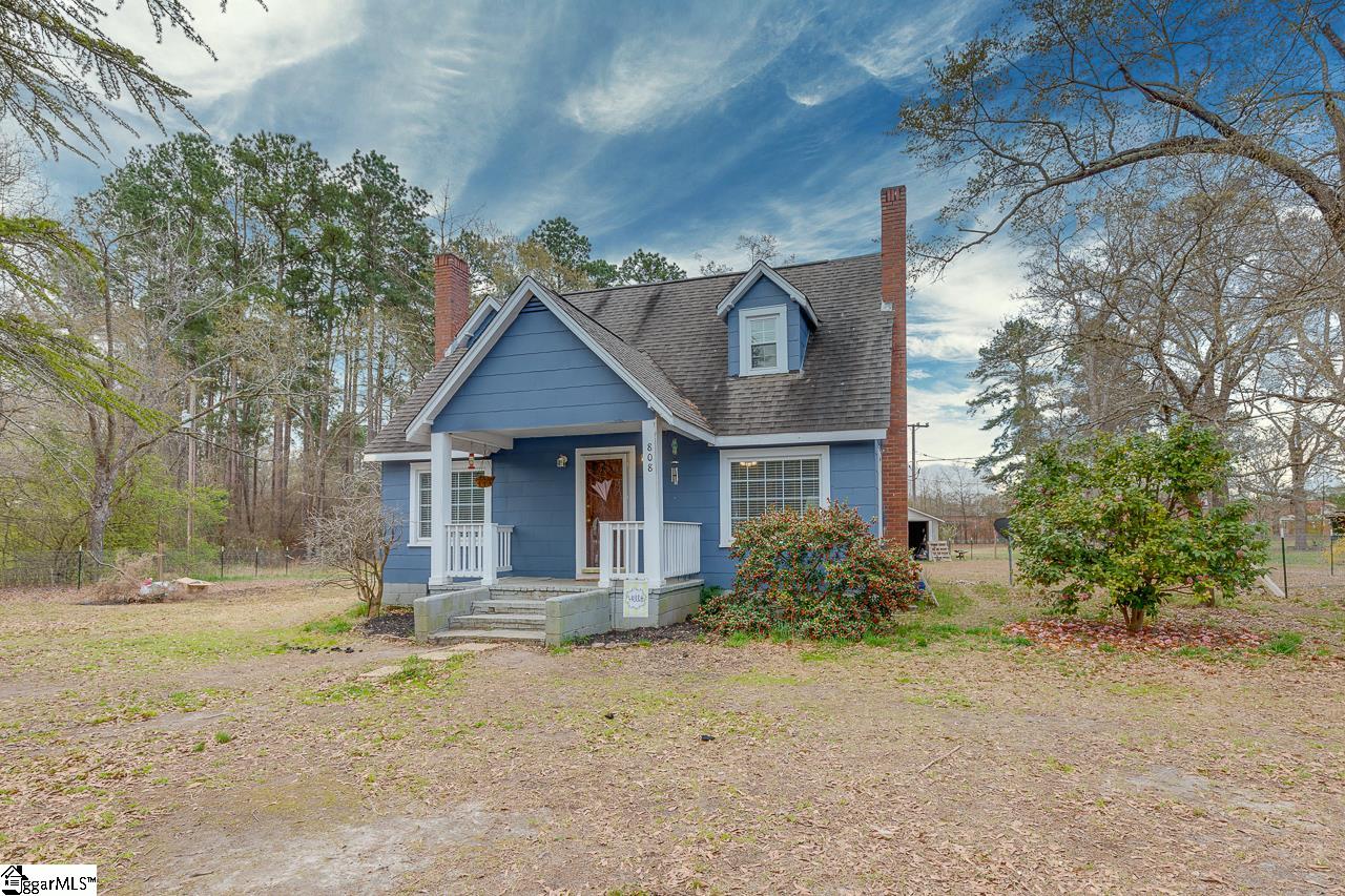 808 East Greer Street Honea Path, SC 29654 - Photo 5 of 36 Gallery Image 5
