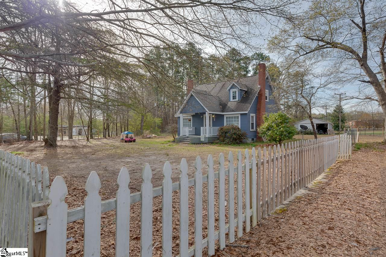 808 East Greer Street Honea Path, SC 29654 - Photo 7 of 36 Gallery Image 7