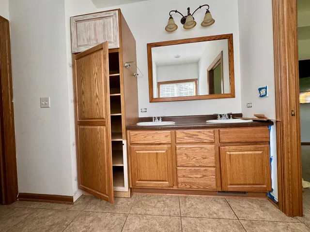 $242,000 | 815 West Hudson Street, Princeton, IL 61356