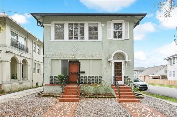 $2,000 | 2838 Palmer Avenue, New Orleans, LA 70118