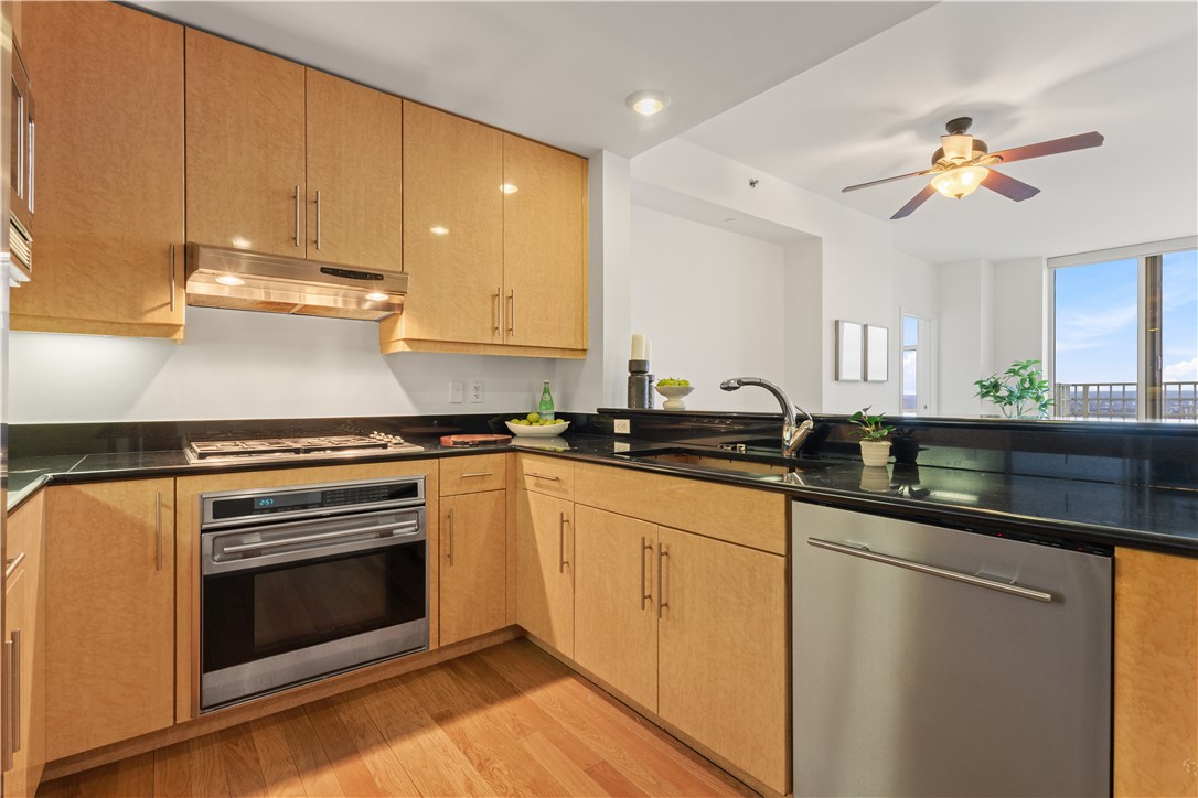 1 West Exchange Street, Unit 2602 Providence, RI 02903 - Photo 3 of 30