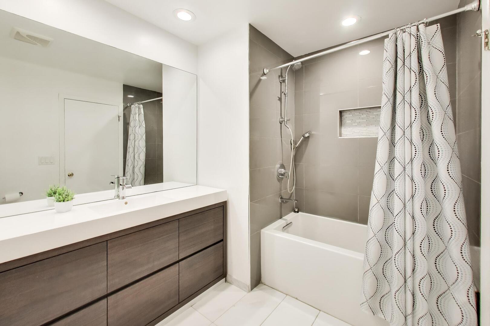 1823 East Camp McDonald Road Mount Prospect, IL 60056 - Photo 21 of 31