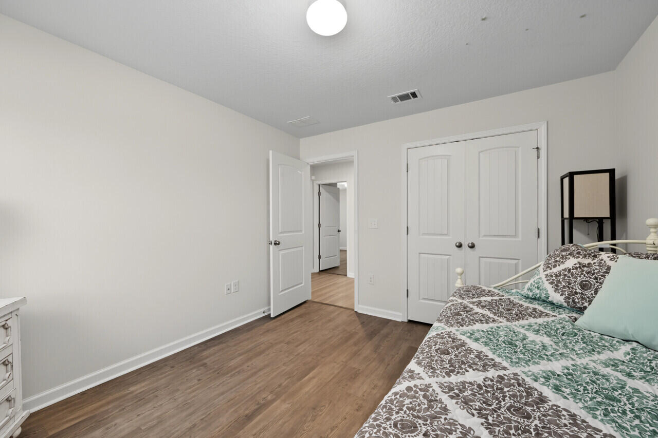 352 Merlin Court Crestview, FL 32539 - Photo 35 of 59 38-38