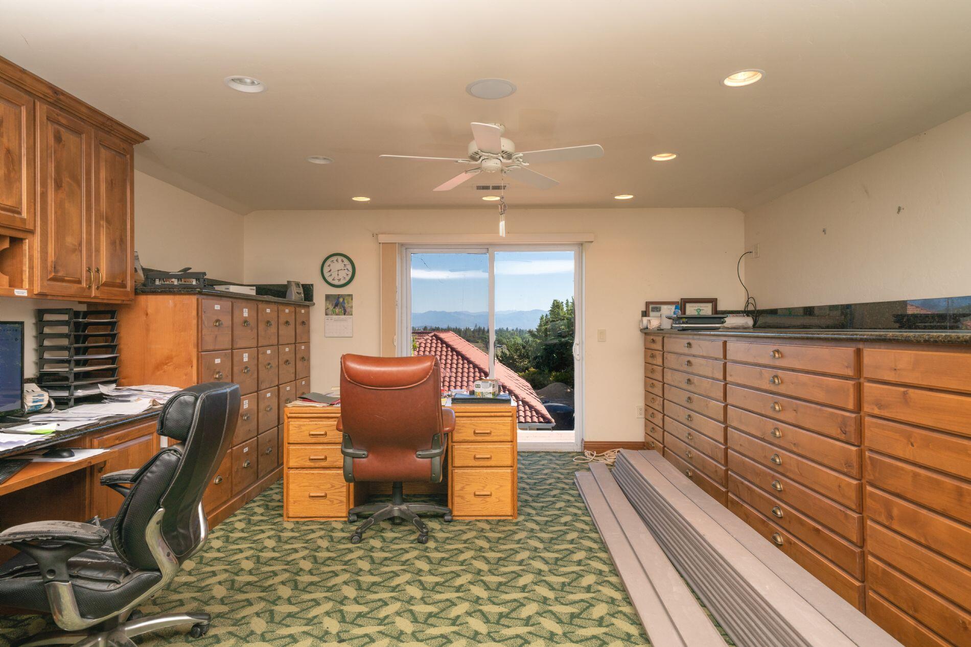 12990 Modoc Road White City, OR 97503 - Photo 41 of 60 3D2160F0-4BCA-4FFB-A601-1F4071F1E87E