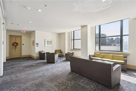 $212,000 | 1201 Canal Street, Unit 515, New Orleans, LA 70112