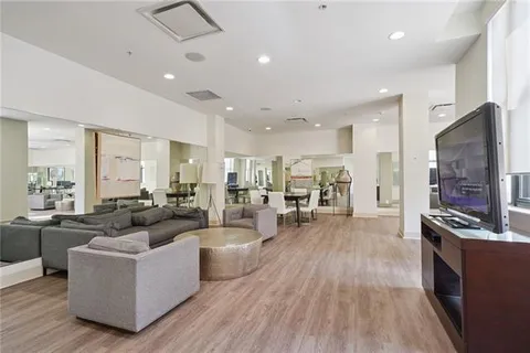 $212,000 | 1201 Canal Street, Unit 515, New Orleans, LA 70112