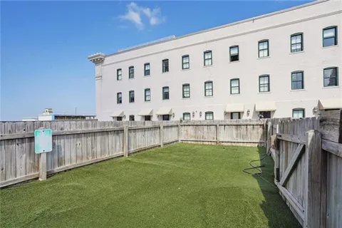 $212,000 | 1201 Canal Street, Unit 515, New Orleans, LA 70112