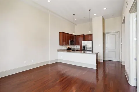 $212,000 | 1201 Canal Street, Unit 515, New Orleans, LA 70112