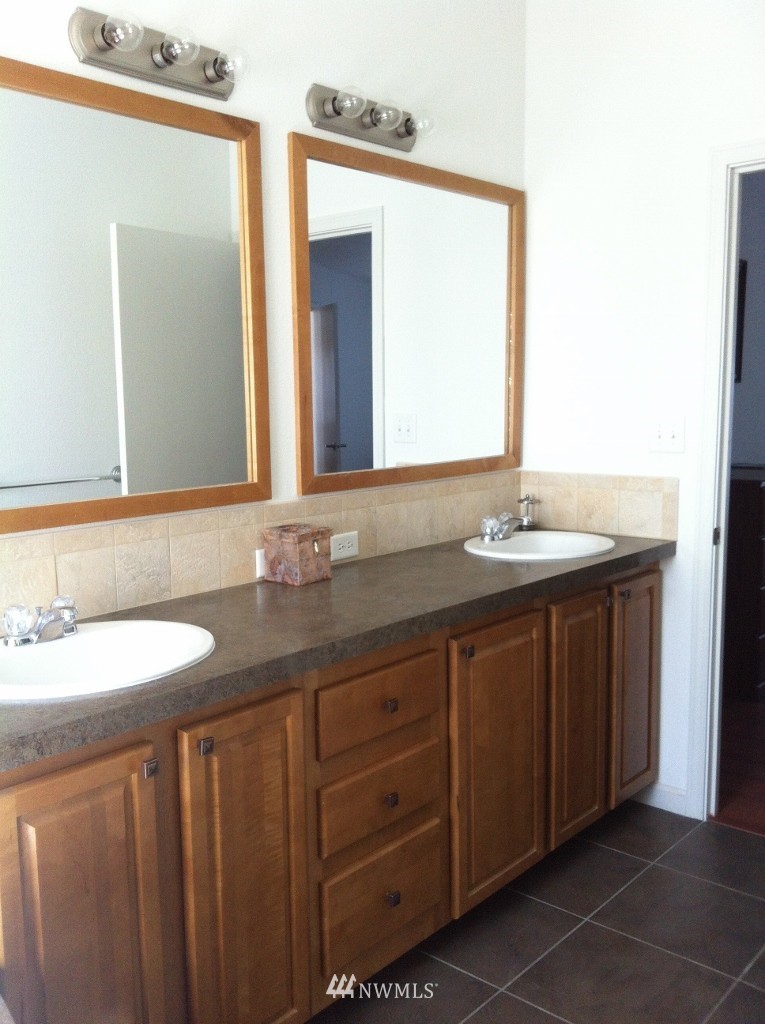 8258 Neppel Road Northeast Moses Lake, WA 98837 - Photo 16 of 22 Gallery Image 16
