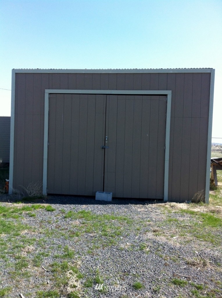 8258 Neppel Road Northeast Moses Lake, WA 98837 - Photo 4 of 22 Gallery Image 4