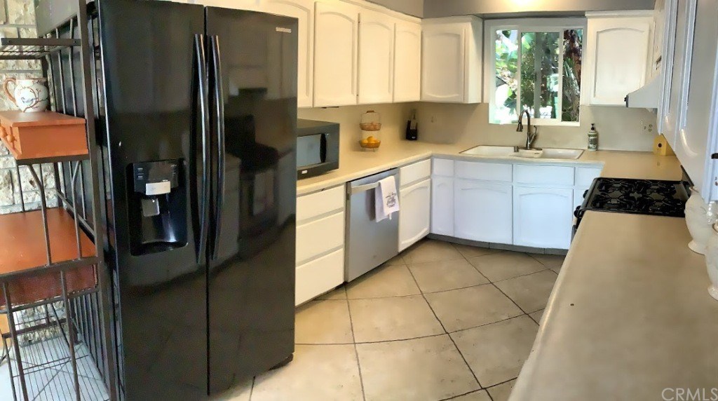 12352 Browning Road Garden Grove, CA 92840 - Photo 13 of 35