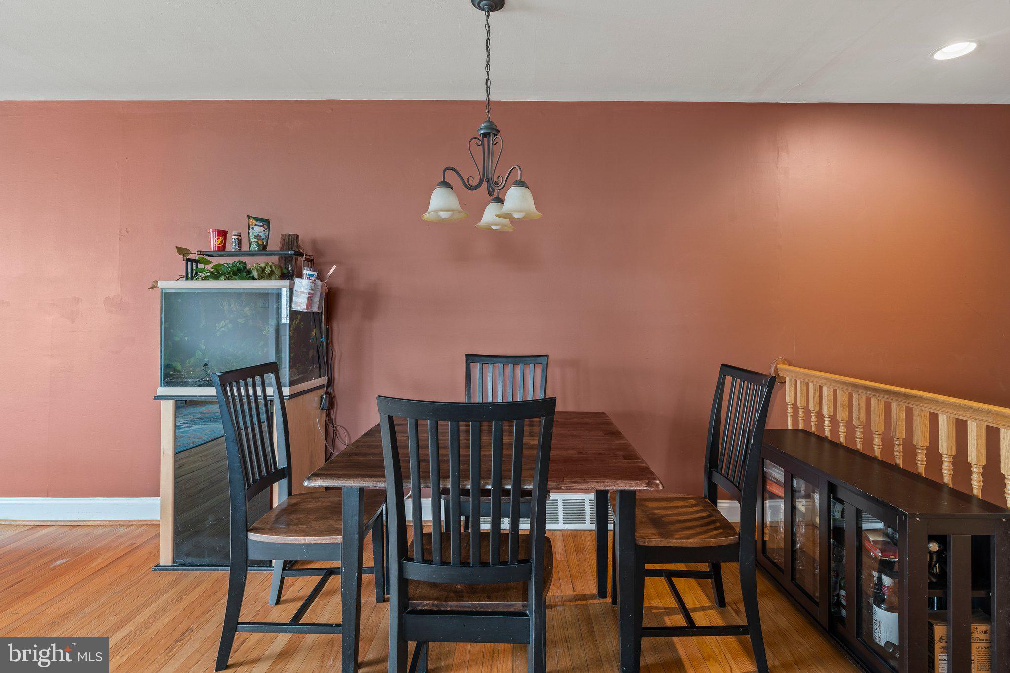 760 Hill Road Philadelphia, PA 19128 - Photo 8 of 33 Gallery Image 8
