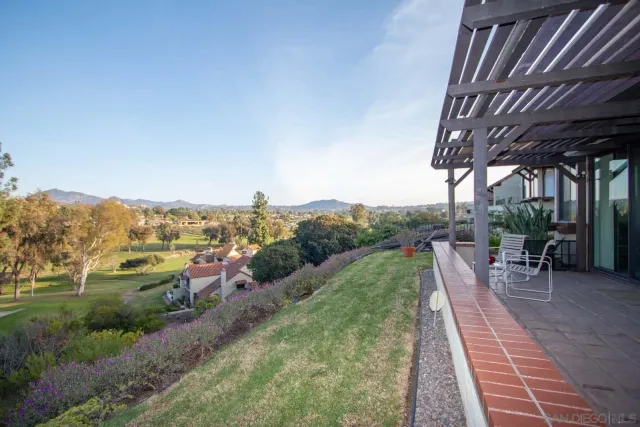 $897,000 | 17489 Carnton Way, San Diego, CA 92128