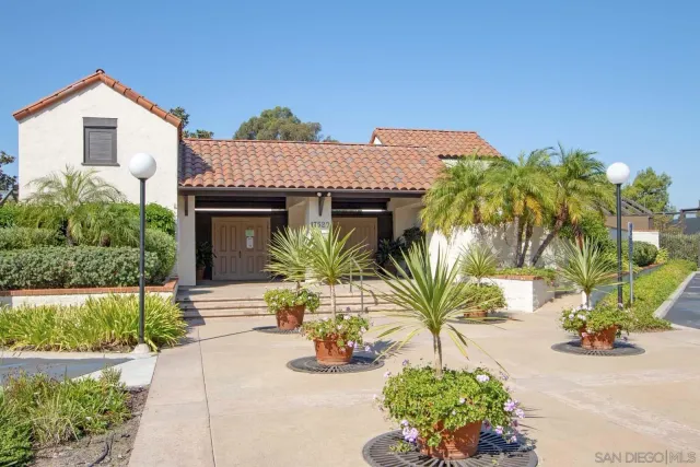 $897,000 | 17489 Carnton Way, San Diego, CA 92128