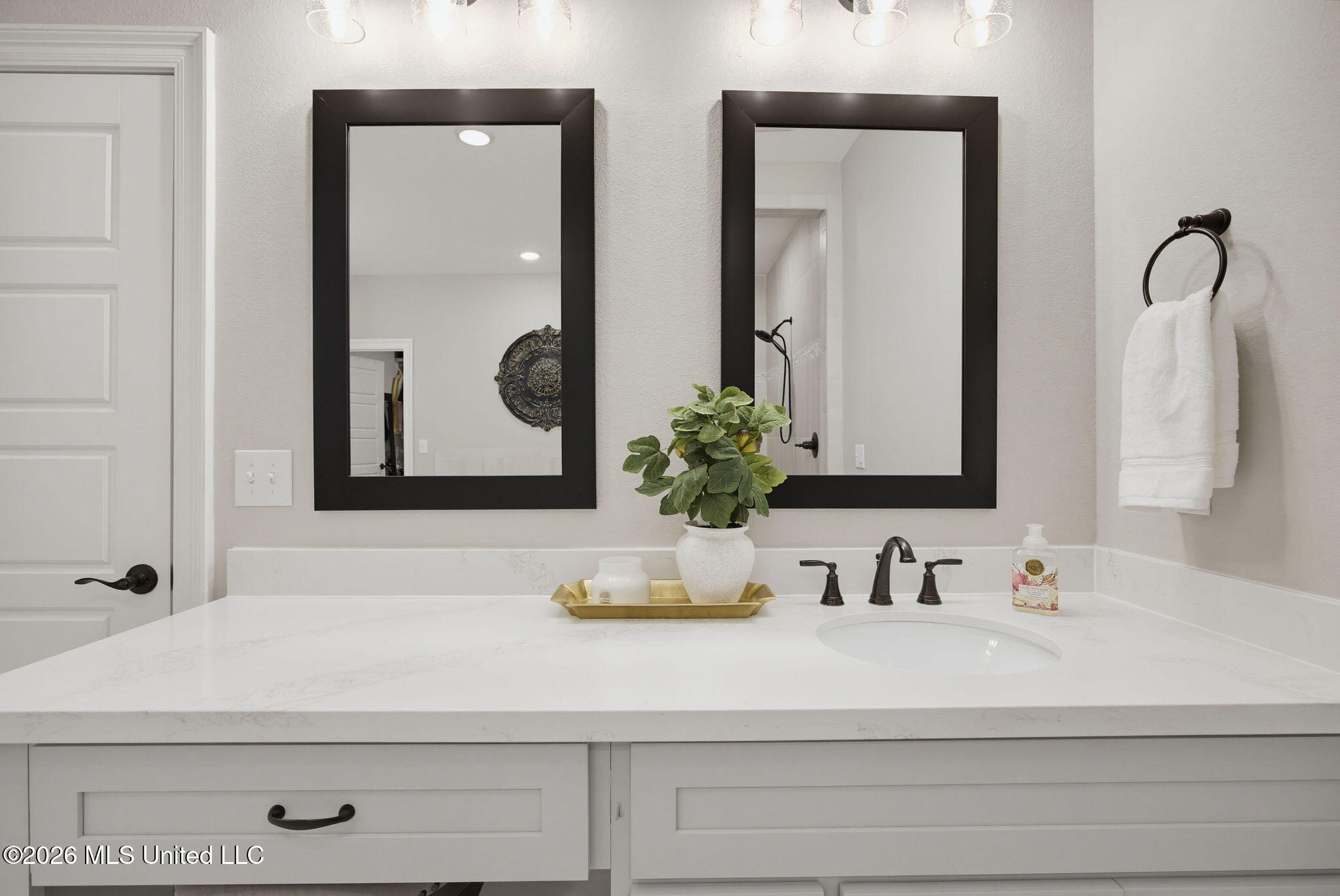 13104 John Lee Road Biloxi, MS 39532 - Photo 25 of 46 2R7A0106