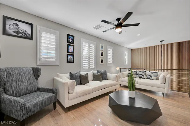 $1,099,999 | 10226 Bismarck Palms Avenue, Las Vegas, NV 89166