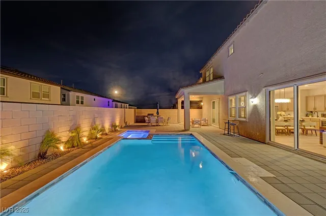 $1,099,999 | 10226 Bismarck Palms Avenue, Las Vegas, NV 89166