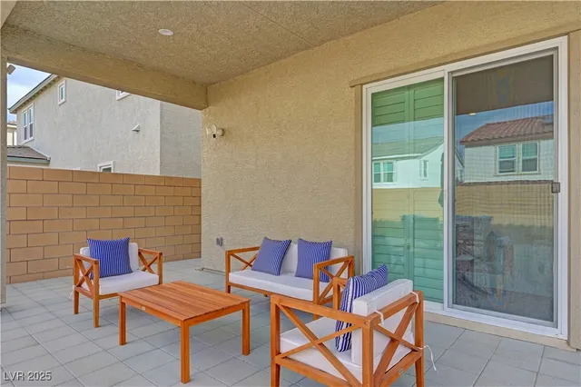 $1,099,999 | 10226 Bismarck Palms Avenue, Las Vegas, NV 89166