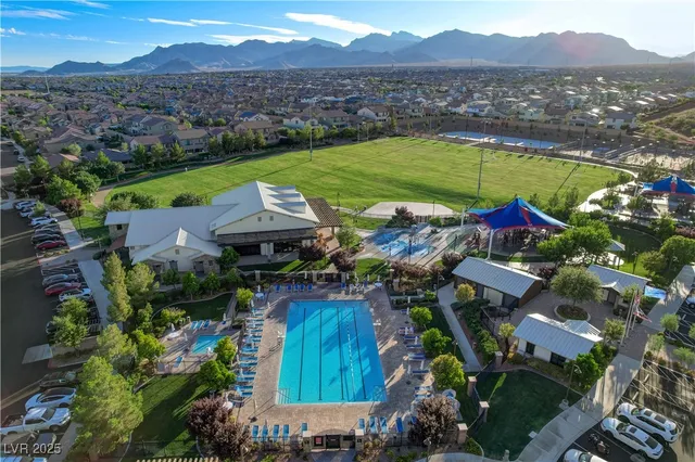 $1,099,999 | 10226 Bismarck Palms Avenue, Las Vegas, NV 89166