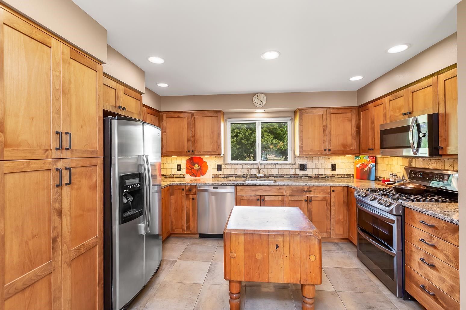 7232 South Hatch Road Spokane, WA 99223 - Photo 8 of 47