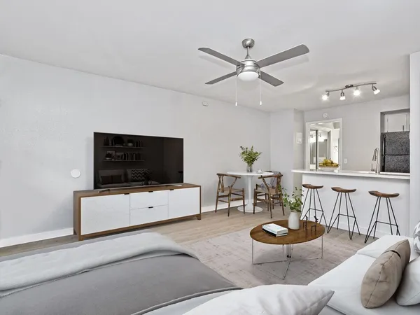 $1,094 | 6811 Great Northern Boulevard, Unit C, Austin, TX 78757