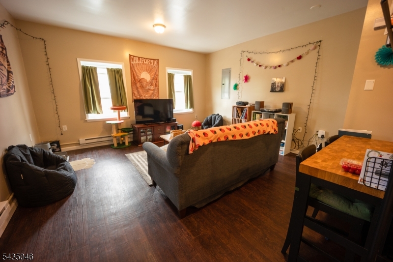 302 Front Street Belvidere, NJ 07823 - Photo 13 of 21
