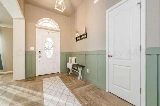 $304,000 | 1404 Southwest 61st Avenue, Amarillo, TX 79118