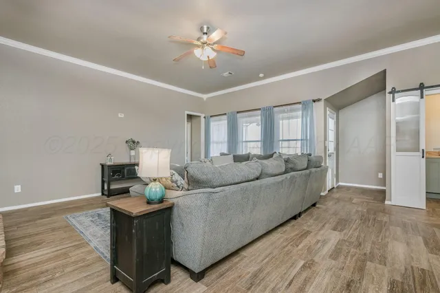 $304,000 | 1404 Southwest 61st Avenue, Amarillo, TX 79118