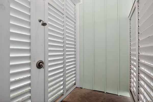 $8,000 | 3815 Seabreeze Lane, Galveston, TX 77554