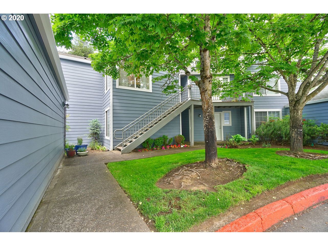 17602 Northwest Springville Road, Unit 10 Portland, OR 97229 - Photo 1 of 28 Gallery Image 1