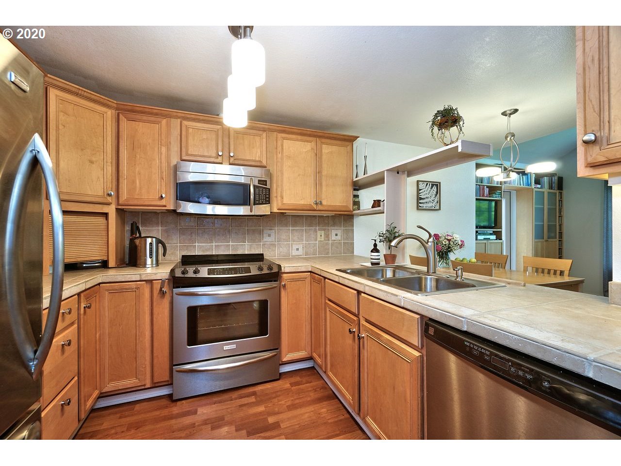 17602 Northwest Springville Road, Unit 10 Portland, OR 97229 - Photo 12 of 28 Gallery Image 12