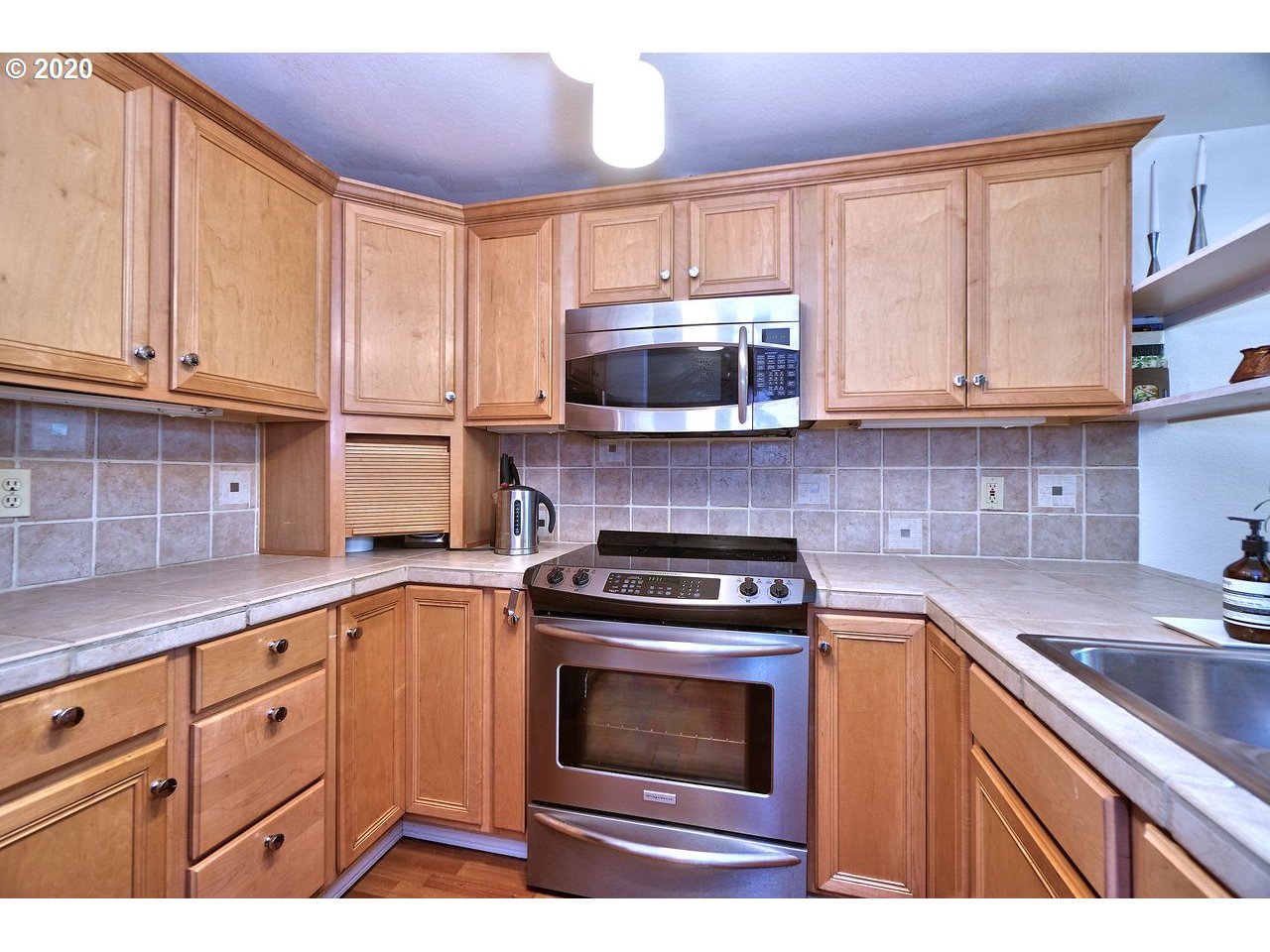 17602 Northwest Springville Road, Unit 10 Portland, OR 97229 - Photo 13 of 28 Gallery Image 13