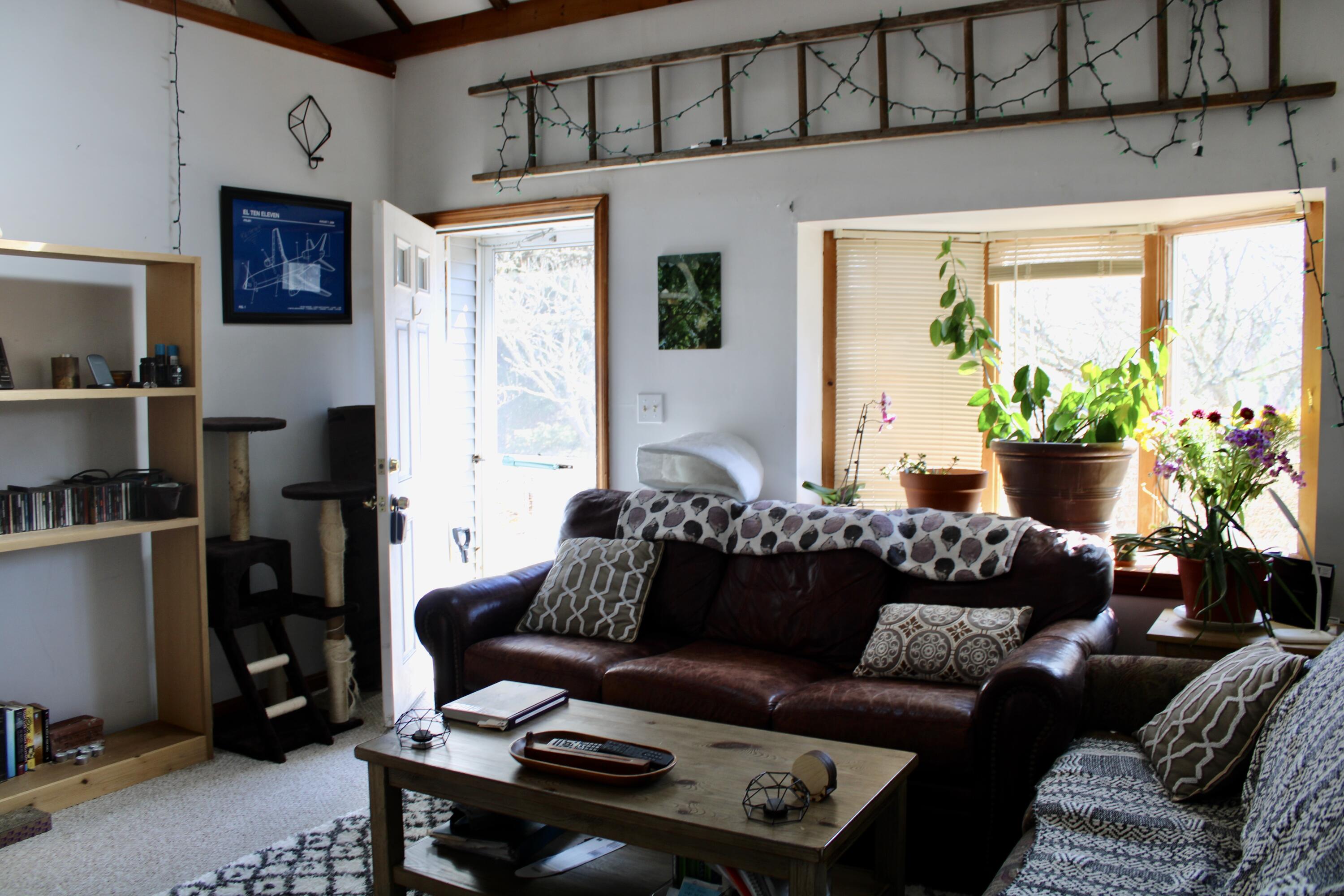 81 Depot Road Chatham, MA 02633 - Photo 4 of 22 390666B2-B2C3-4CB6-AC94-D269D6790D72_1_2